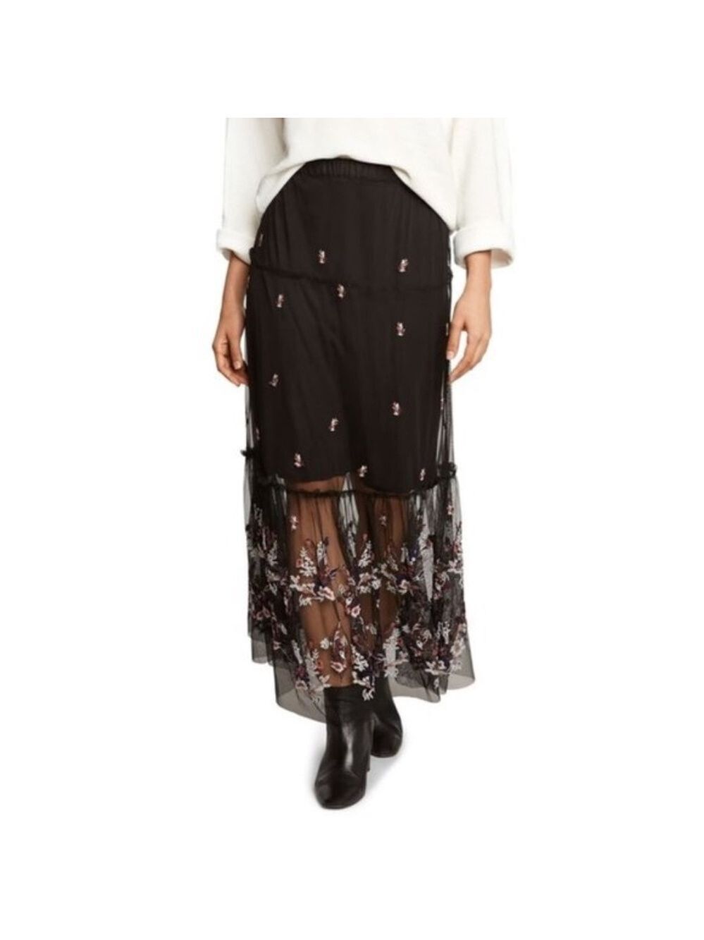 Willow & Clay Embroidered Midi Skirt